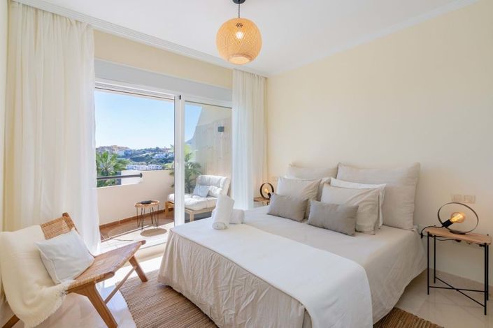 Image No.7-Appartement de 2 chambres à vendre à Estepona