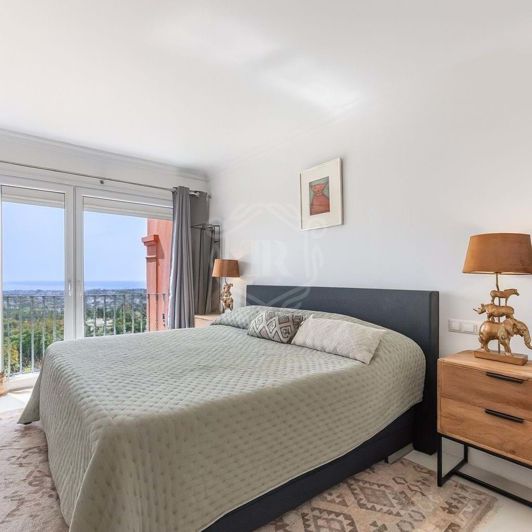 Image No.13-4 Bed Property for sale