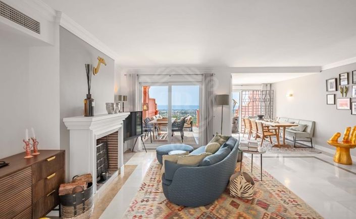 Image No.22-4 Bed Property for sale