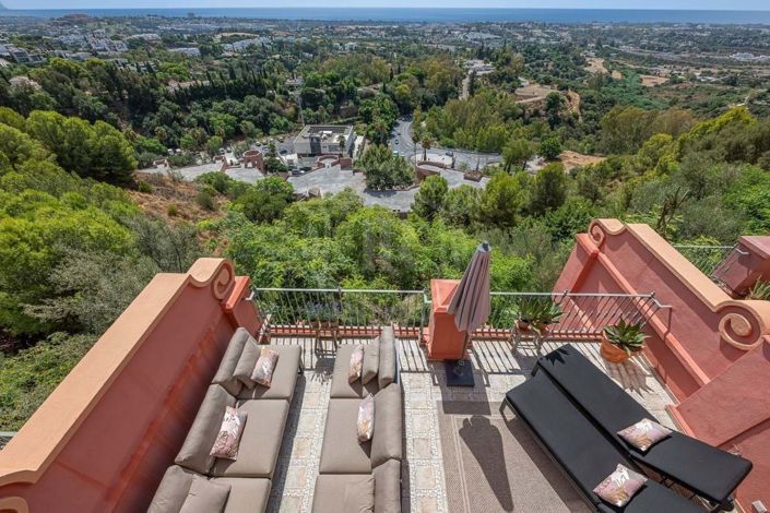 Image No.34-4 Bed Property for sale