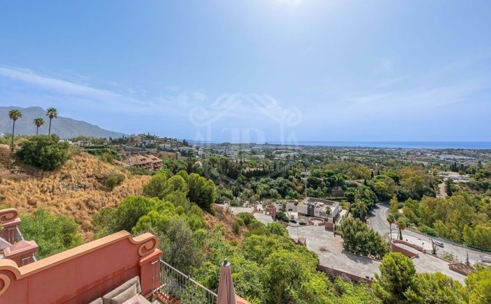 Image No.35-4 Bed Property for sale