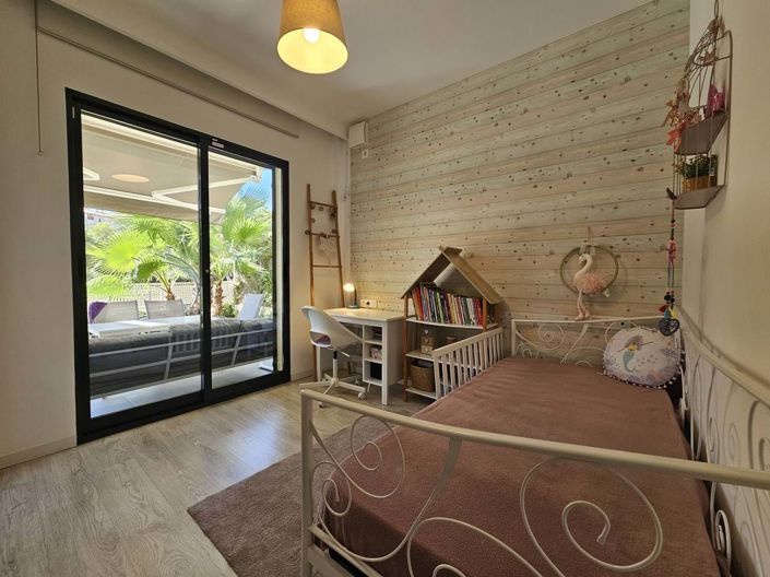 Image No.17-3 Bed Villa for sale