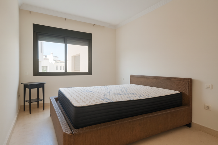 Image No.10-2 Bed Apartment for sale