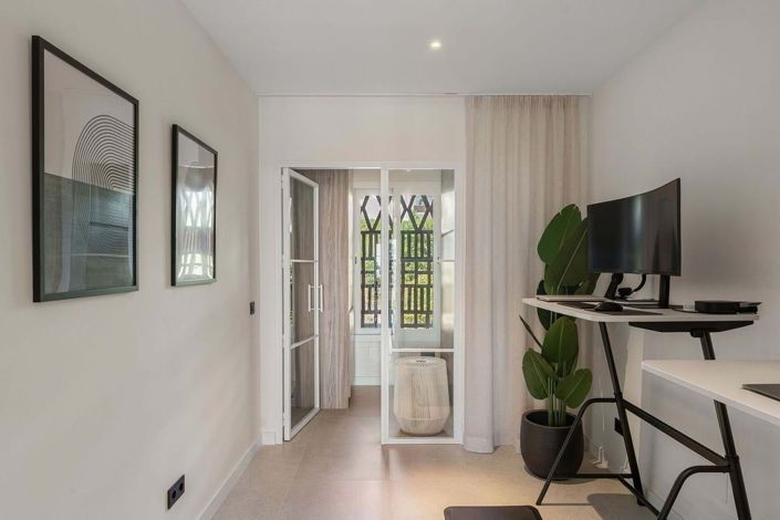 Image No.23-3 Bed Penthouse for sale