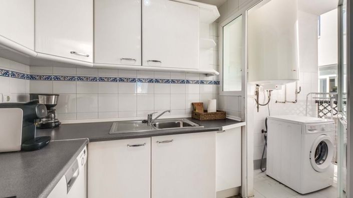 Image No.35-3 Bed Apartment for sale