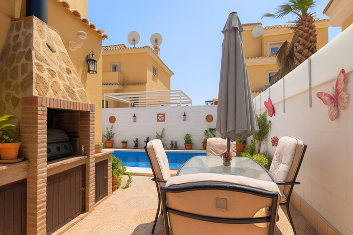 Image No.3-2 Bed Villa for sale