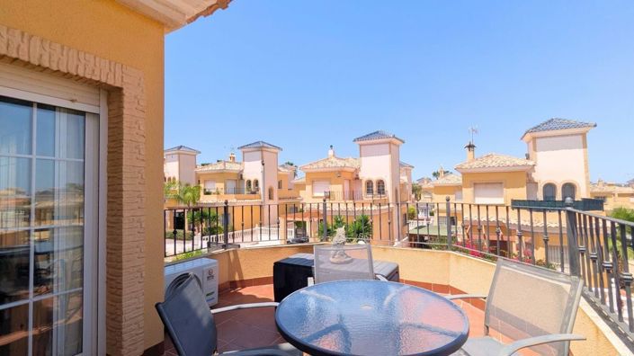 Image No.38-2 Bed Villa for sale