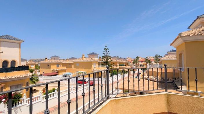 Image No.39-2 Bed Villa for sale