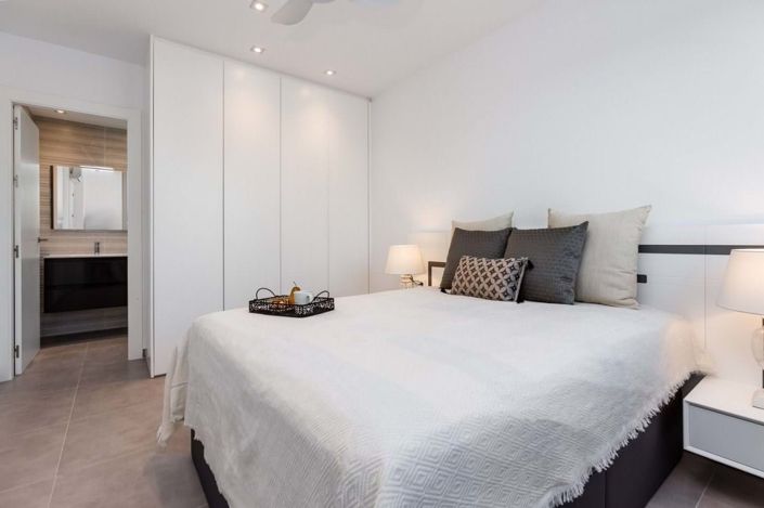 Image No.13-3 Bed Villa for sale