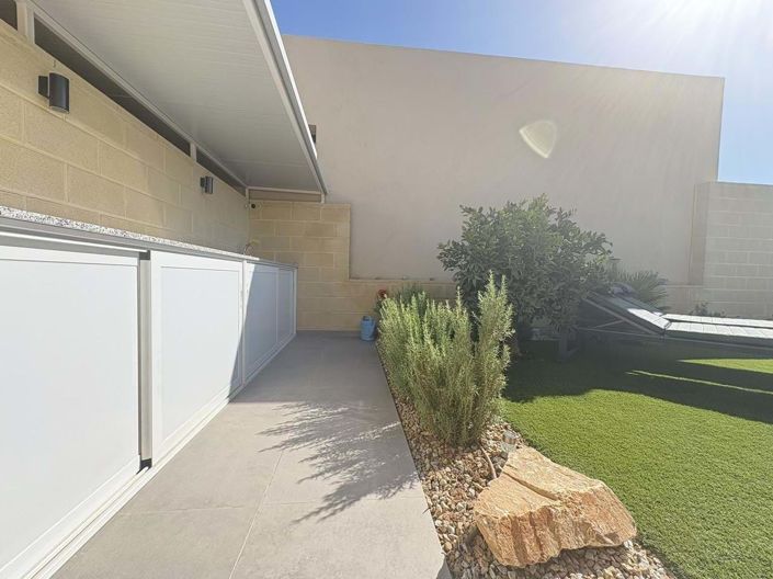 Image No.36-2 Bed Apartment for sale