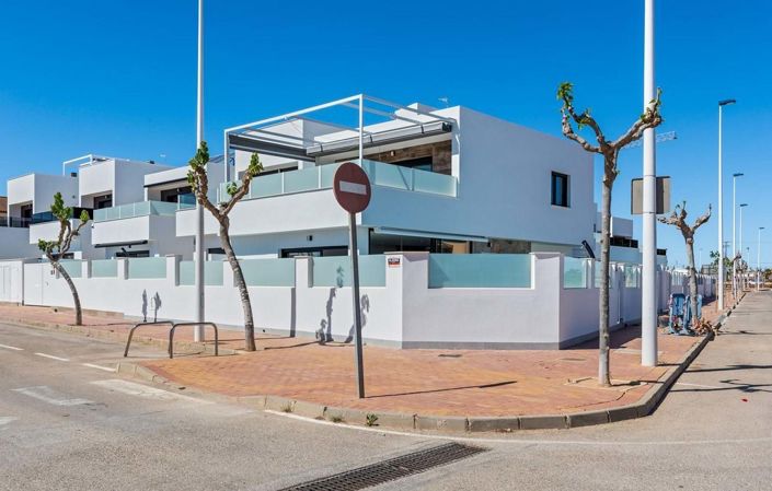 Image No.28-3 Bed Villa for sale