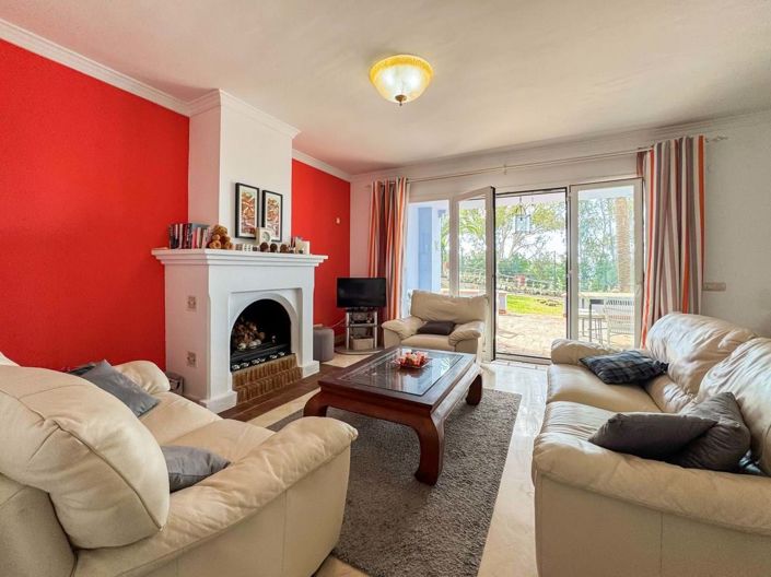 Image No.12-2 Bed Apartment for sale