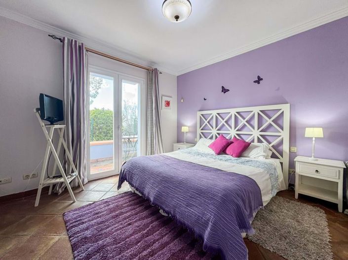 Image No.28-2 Bed Apartment for sale