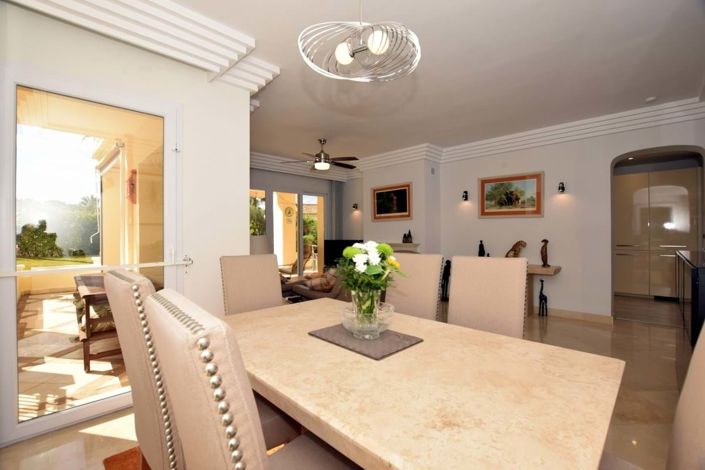 Image No.8-3 Bed Apartment for sale