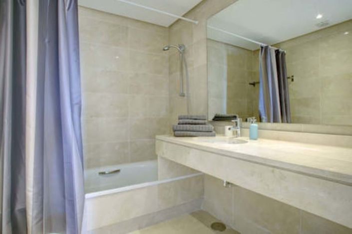 Image No.15-2 Bed Apartment for sale