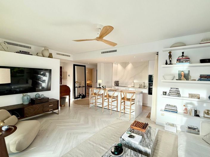 Image No.8-3 Bed Apartment for sale