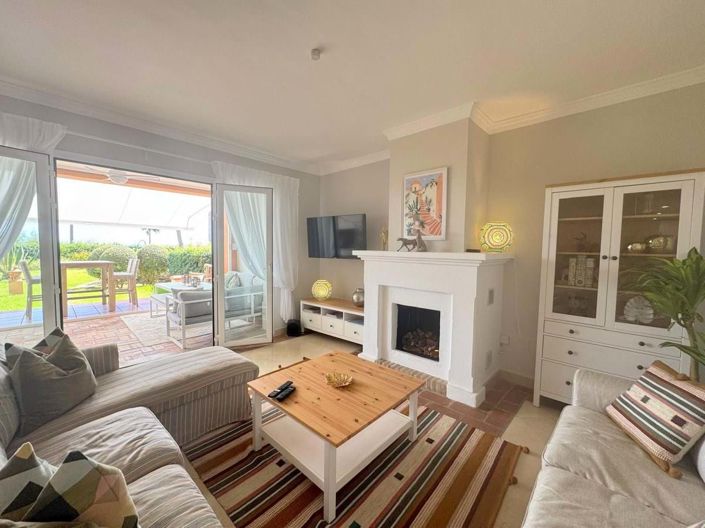 Image No.12-2 Bed Apartment for sale