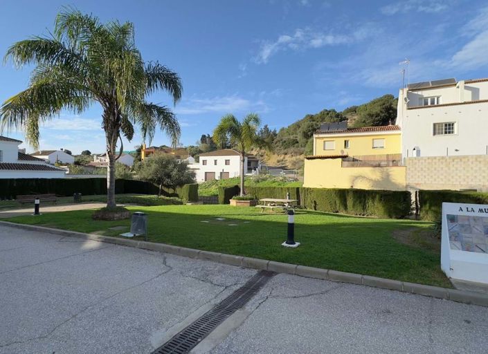 Image No.43-5 Bed Villa for sale