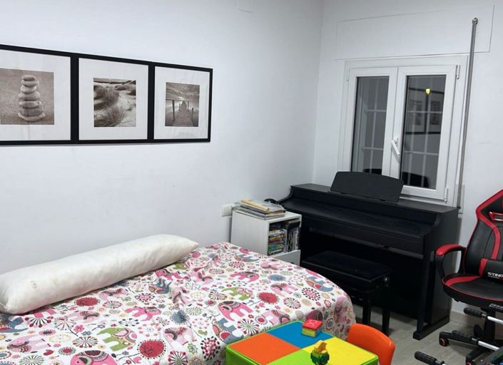 Image No.44-5 Bed Villa for sale