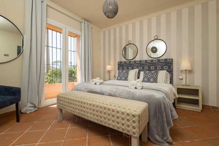 Image No.13-2 Bed Apartment for sale