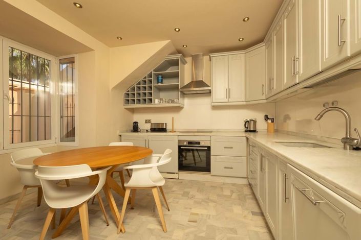 Image No.23-2 Bed Apartment for sale