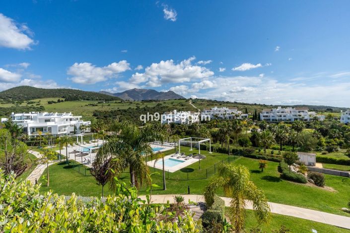 Image No.19-3 Bed Apartment for sale