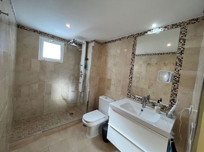 Image No.28-3 Bed Apartment for sale