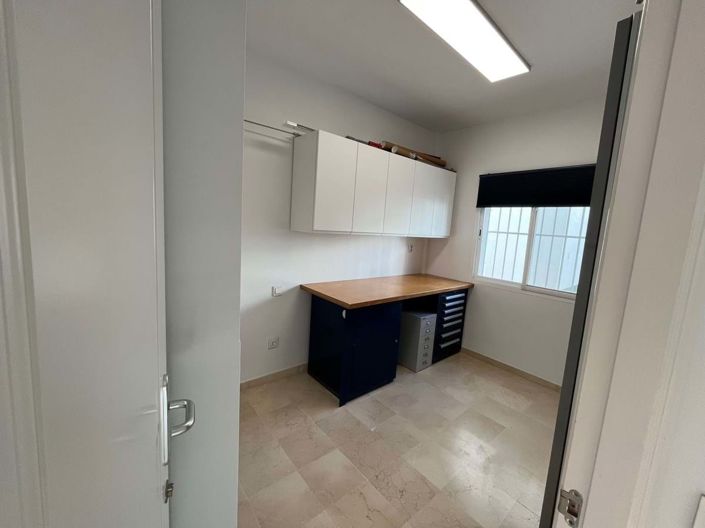 Image No.35-3 Bed Apartment for sale