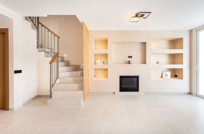 Image No.30-4 Bed Townhouse for sale