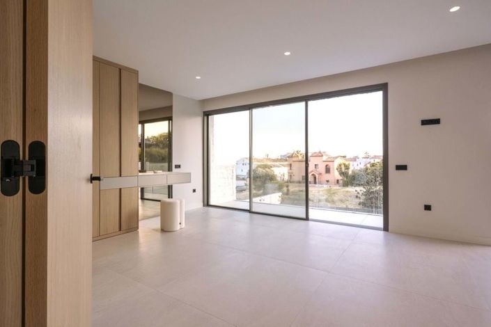 Image No.21-Villa de 4 chambres à vendre à Estepona