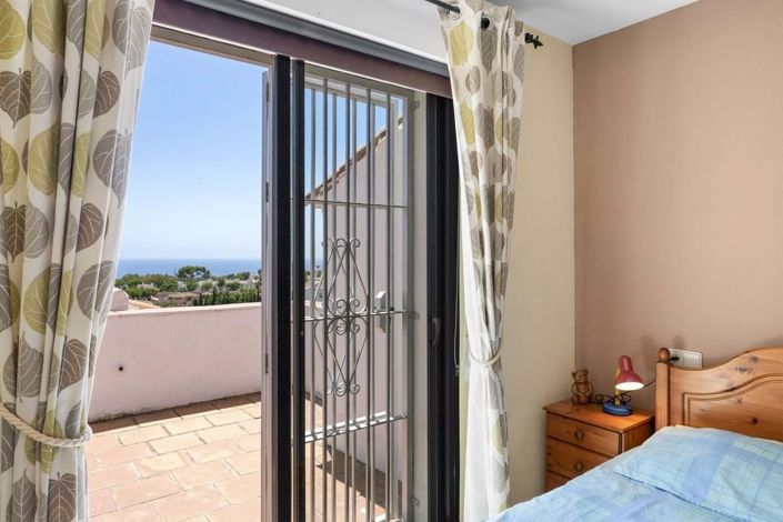 Image No.21-5 Bed Semi-Detached for sale