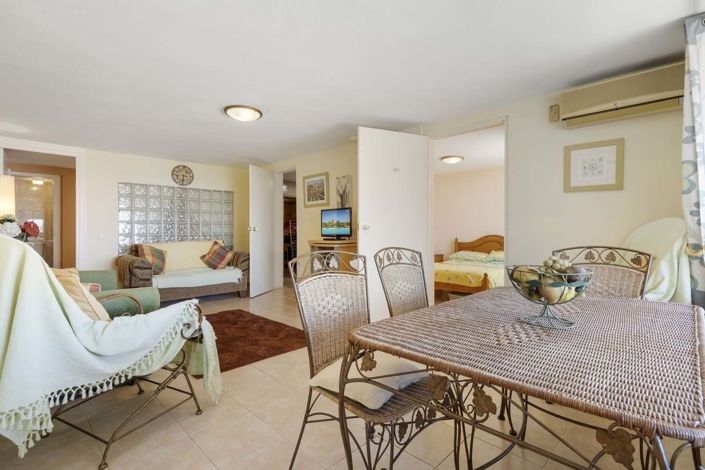 Image No.25-5 Bed Semi-Detached for sale