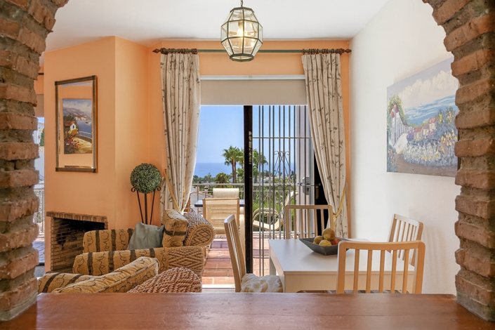 Image No.8-5 Bed Semi-Detached for sale