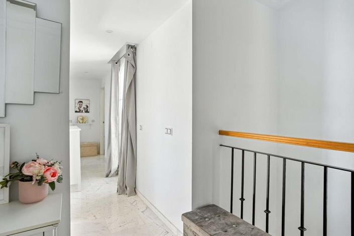 Image No.33-3 Bed Townhouse for sale