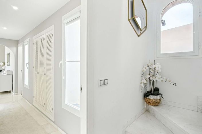 Image No.38-3 Bed Townhouse for sale