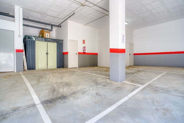 Image No.44-3 Bed Townhouse for sale