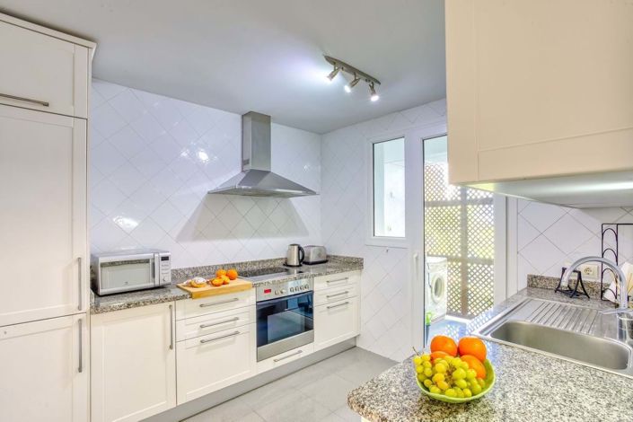 Image No.14-3 Bed Apartment for sale