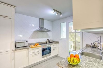 1447-644092-78d1f4f8b6655591b02d22fabb36a692d