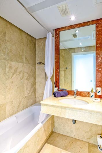 Image No.20-3 Bed Apartment for sale