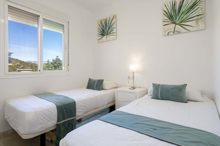 Image No.11-2 Bed Apartment for sale