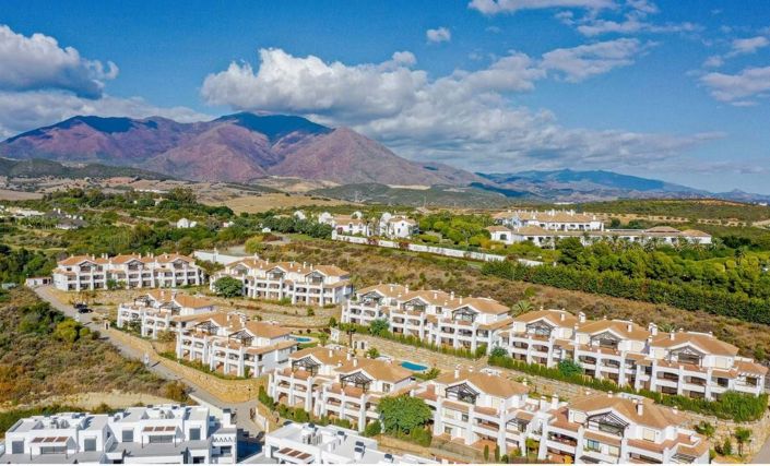 Image No.27-2 Bed Apartment for sale