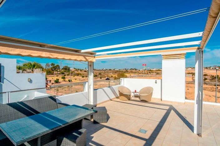 Image No.25-2 Bed Penthouse for sale