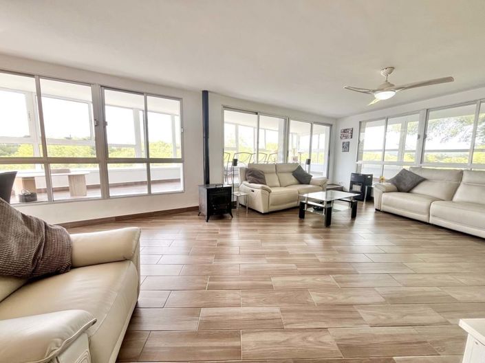 Image No.8-3 Bed Villa for sale