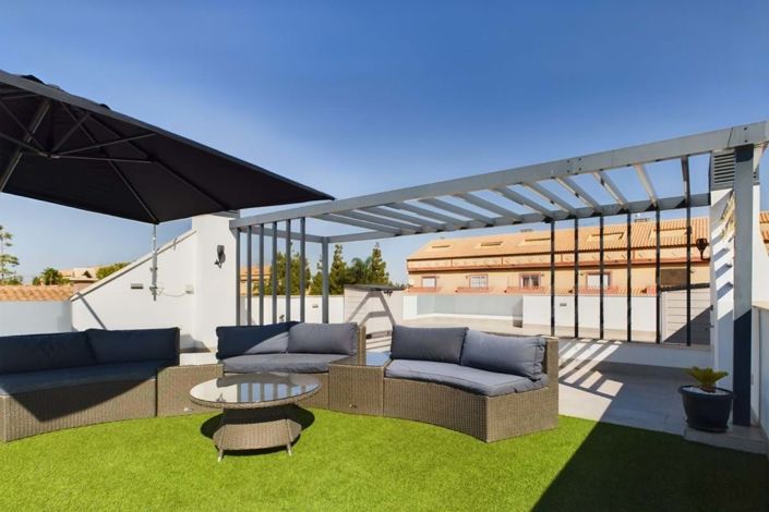 Image No.15-3 Bed Villa for sale