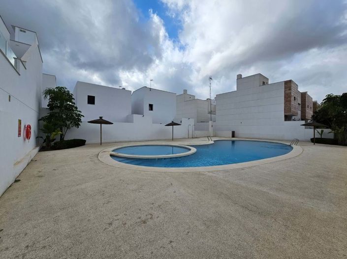 Image No.2-Appartement de 2 chambres à vendre à Los Alcázares