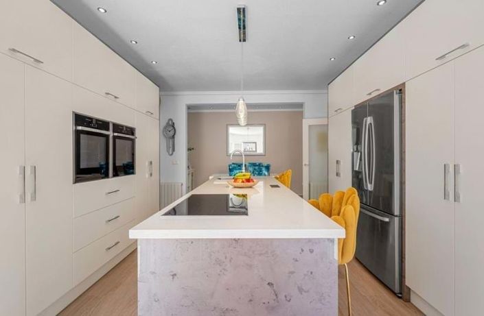 Image No.12-3 Bed Villa for sale