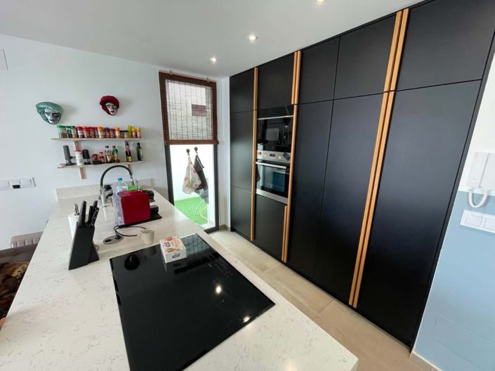 Image No.4-3 Bed Villa for sale