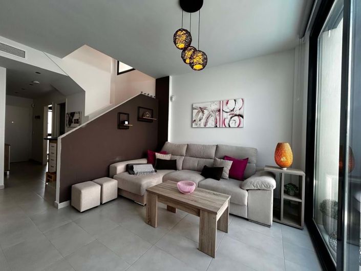 Image No.3-Villa de 3 chambres à vendre à Orihuela Costa