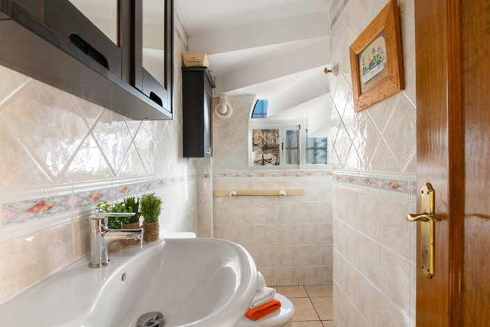 Image No.14-5 Bed Villa for sale