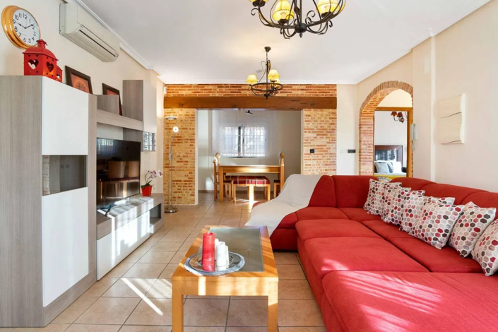 Image No.3-5 Bed Villa for sale